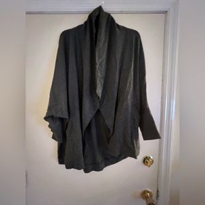 Victoria’s Secret Sweater Size small